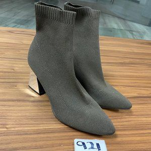 Forever 21 knit Booties - Olive/Metallic